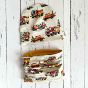 Tűzoltóautós sapka-sál szett (48-50 cm)