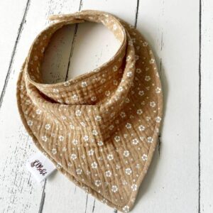 Virágos duplagéz nyálkendő